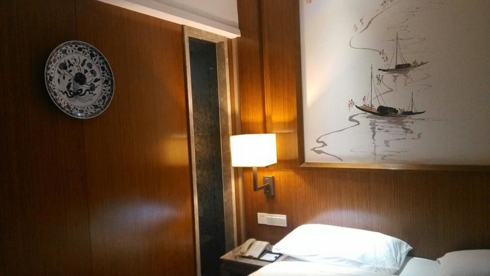 Yannian Lanjing Hotel - Csangsa Kültér fotó