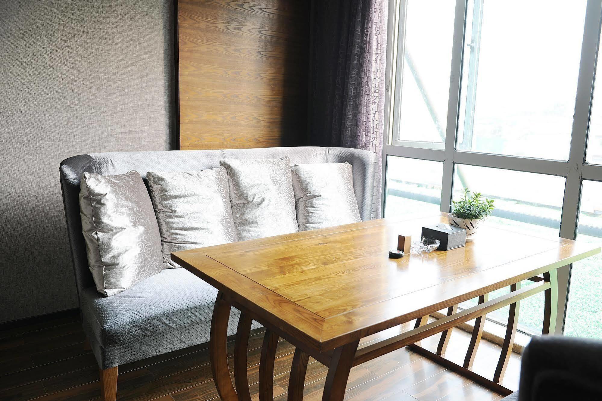 Yannian Lanjing Hotel - Csangsa Kültér fotó